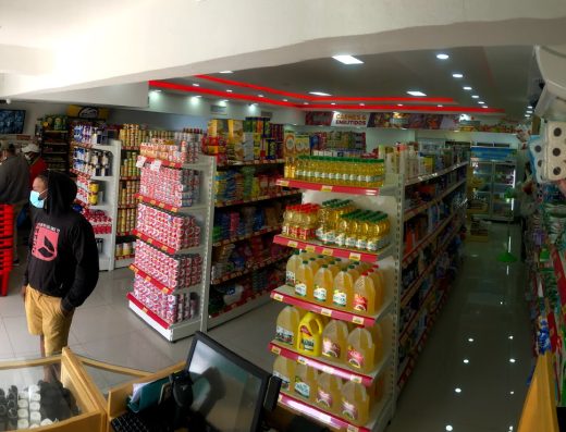 D’ Los Santos Comercial Higüey