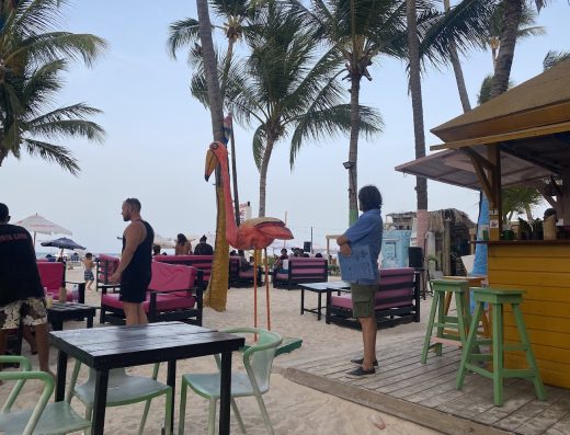 Flamingo Bar