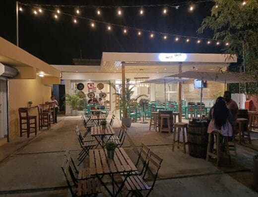 Candela Bar & Grill