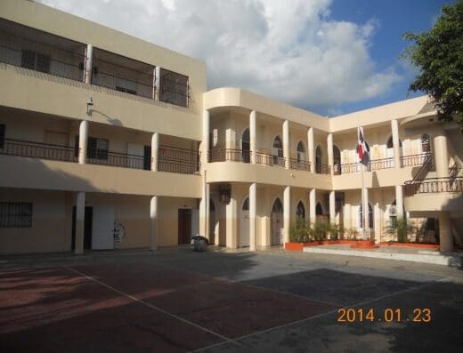 Colegio Adventista Juan Pablo Duarte
