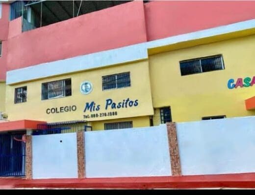 Colegio Casa Cuna Mis Pasitos