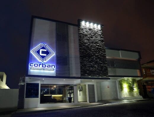 Corban Aparta Hotel