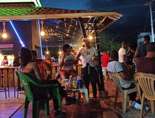 D&R Sport Bar