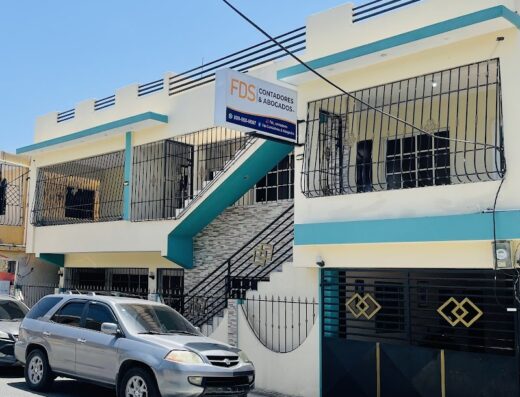 FDS Contadores & Abogados, Srl