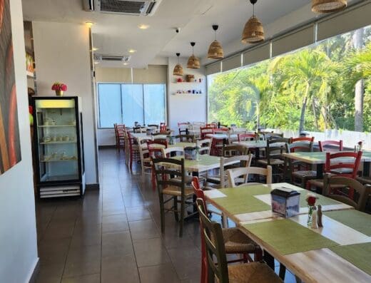 Le Café Restaurant pop