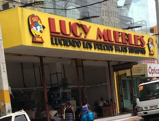 Lucy Muebles