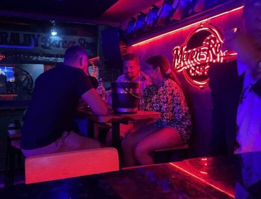 Meren-Rock Café