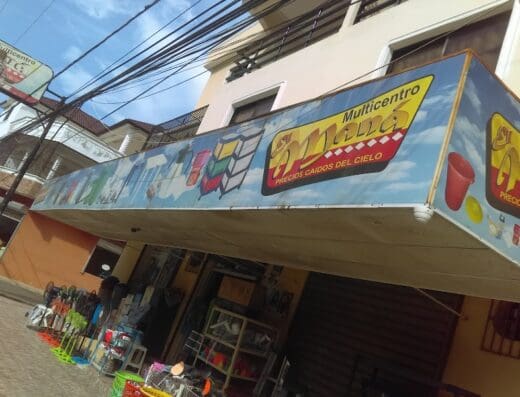 Multicentro «El Maná»