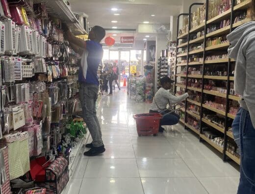 Super Tienda China ver comedor
