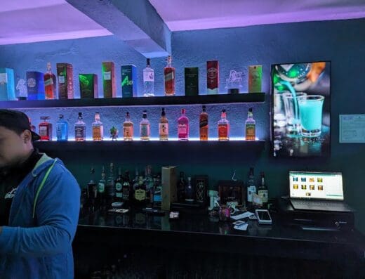 TOP Anime Bar