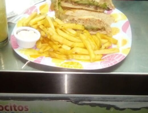 Trocitos Tropicales