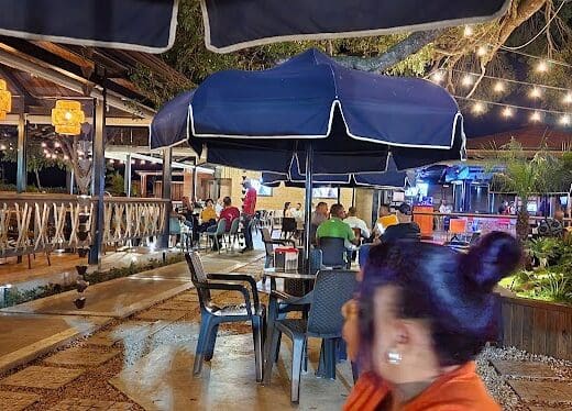 Benzán Bar & Grill
