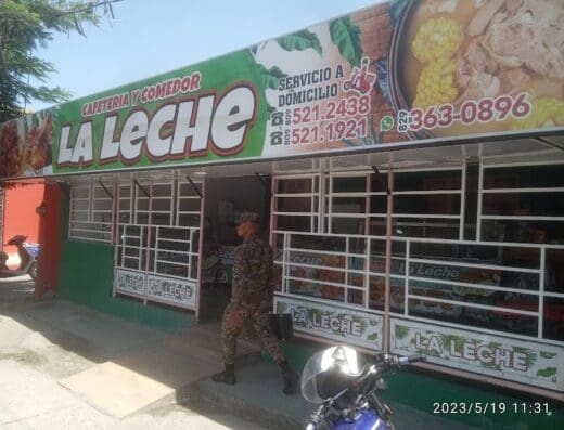 Cafetería y Comedor La Leche