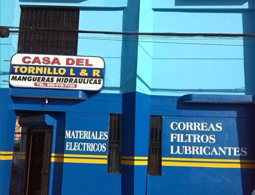 Casa del Tornillo L&R SRL