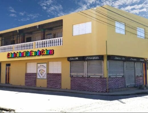 Colegio Gotitas de Colores