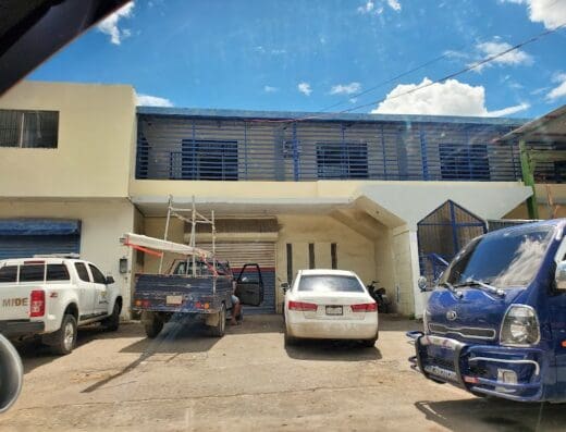 Comercial Cristal, SRL (La Casa Del Ventanero) Suc. El Invi