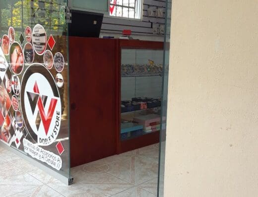 Doble V Store , Joyería y Tienda de Accesorios