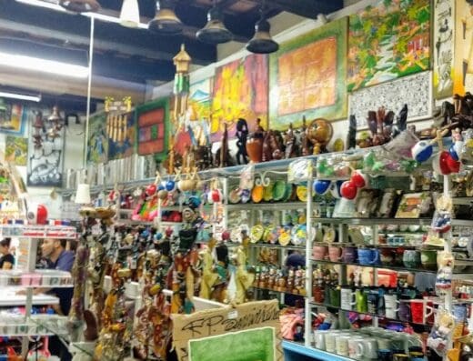 El Mercado Colonial