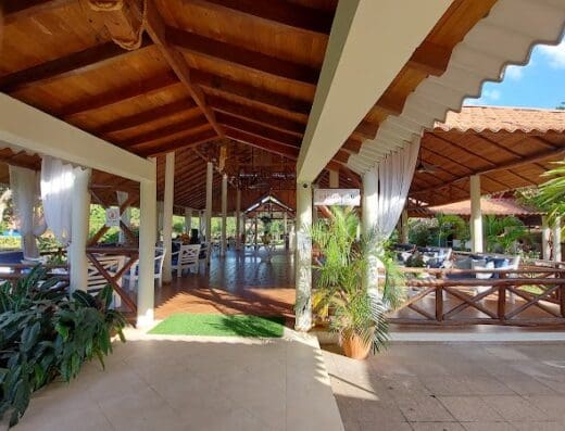 Guacamayos, Hotel Restaurant