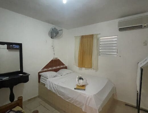 Hotel Genesis