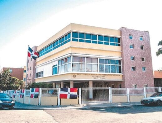 Instituto Superior de Formación Docente Salome Ureña (ISFODOSU)