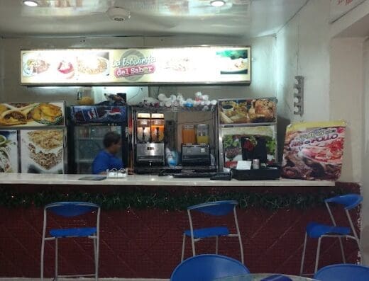 La Esquinita del Sabor. La esquinita Lounge bar