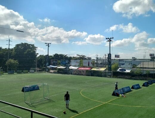 La Media Cancha