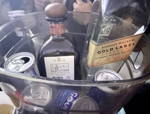 Level Club ,