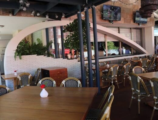 Noah restaurant