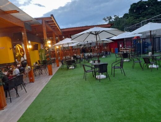 Patio Divertido Food & Drinks