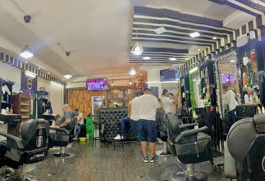 Viejo bii barber shop