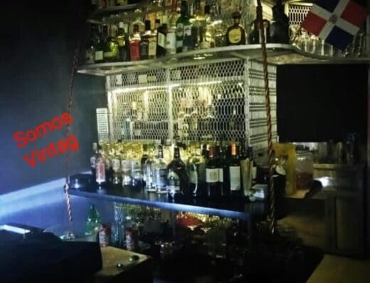 Vintage Bar